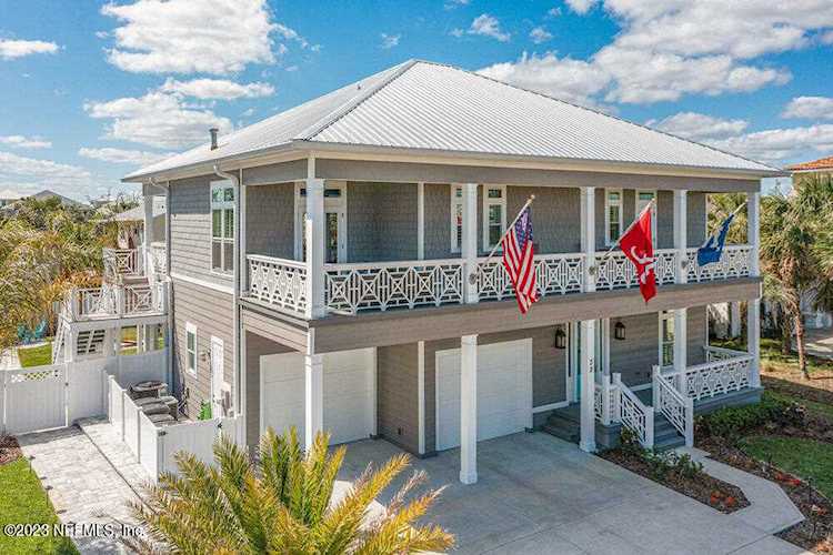 32 Seascape DR Palm Coast, FL 32137