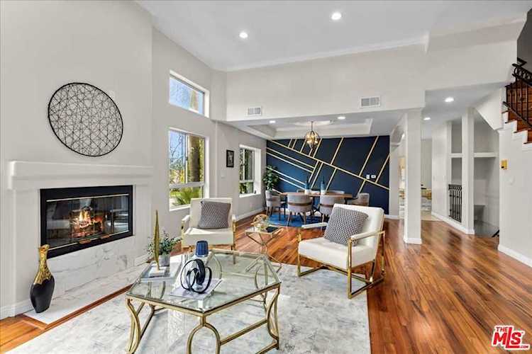 5635 Woodman Ave #H Valley Glen, CA 91401 | MLS 23249657 Photo 1