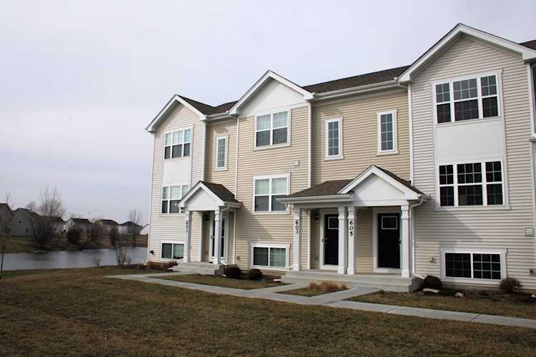 605 Berry Ridge Dr Joliet, IL 60431 | MLS 11745109 Photo 1