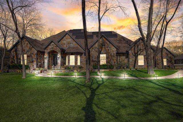 5415 Valley Oak Court McKinney, TX 75071