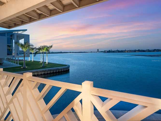 3200 Higel Ave Sarasota, FL 34242