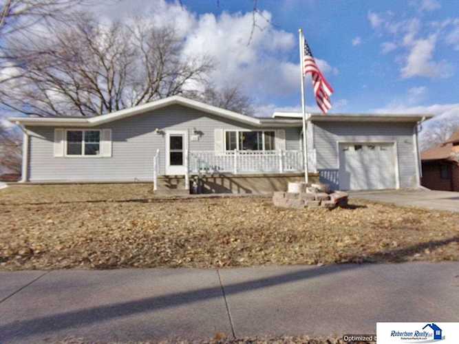 309 Short St Diller, NE 68342