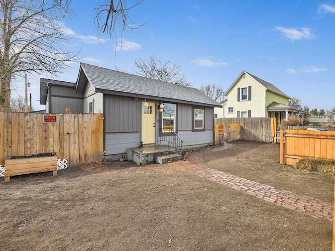 3211 N Regal St Spokane, WA 99207