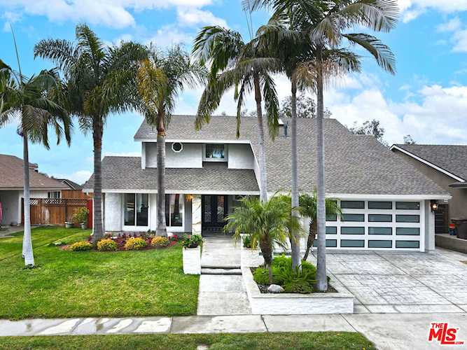 33051 Daniel Dr Dana Point, CA 92629