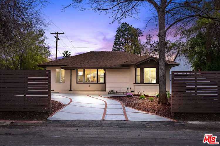 5758 Vesper Ave Sherman Oaks, CA 91411