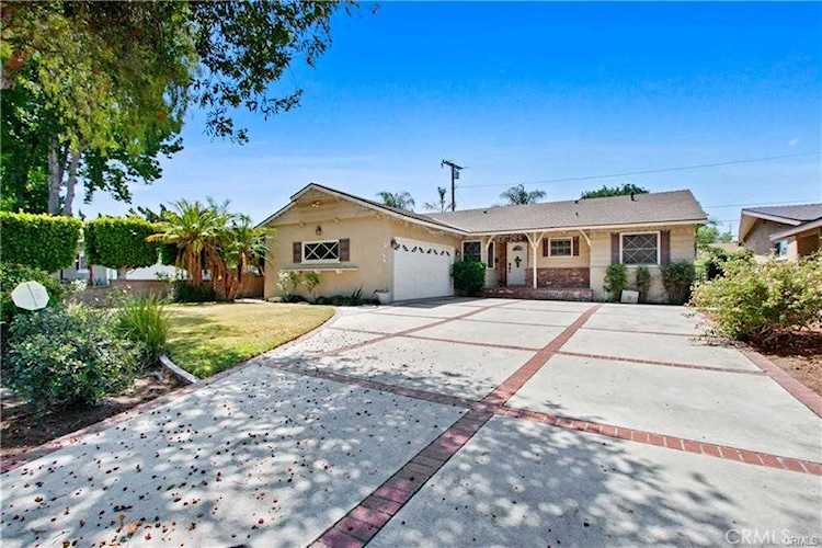 352 E Hurst St Covina, CA 91723 | MLS CV23049289 Photo 1