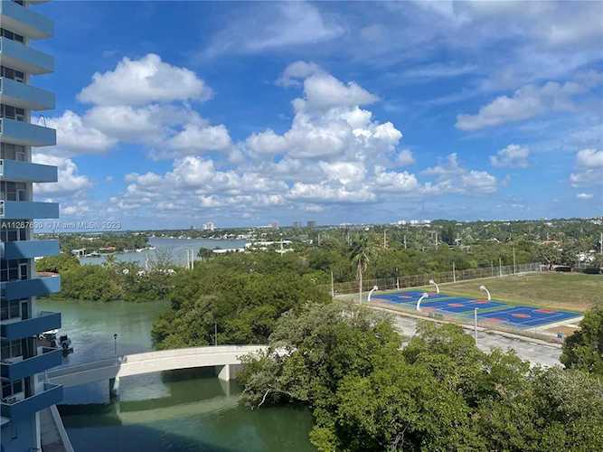 7441 Wayne Ave #6J Miami Beach, FL 33141