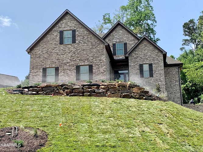 10015 Fox Cove Rd Knoxville, TN 37922