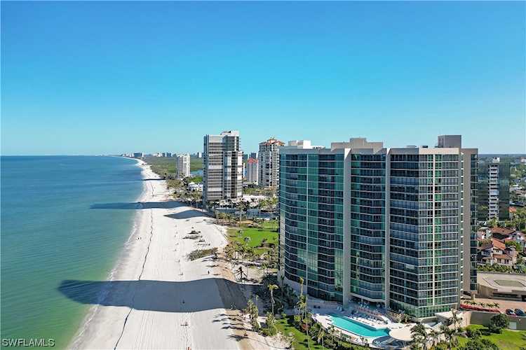 4651 N Gulf Shore Blvd #701 Naples, FL 34103