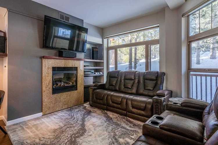 525 Manzanita Mammoth Lakes, CA 93546