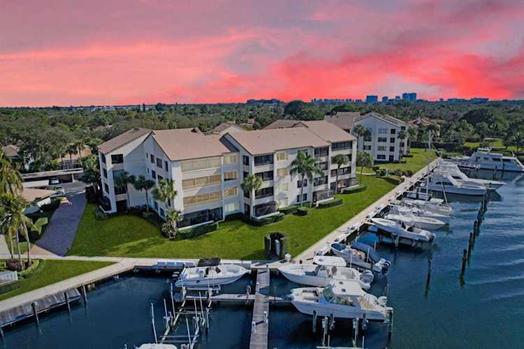 844 Oak Harbour Drive #844 Juno Beach, FL 33408