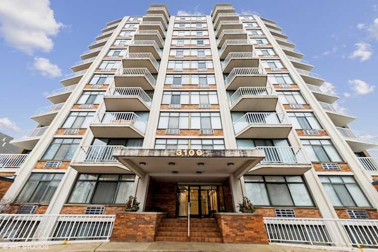 PHOTOS & DETAILS: 3100 S King Dr #804, Chicago, IL 60616 For Sale - MLS #11745534 - Photos, Virtual Tour, School Info - Real Estate Listing Info Photo 1