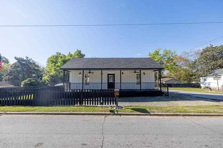 1119 21st Street Phenix City, AL 36867