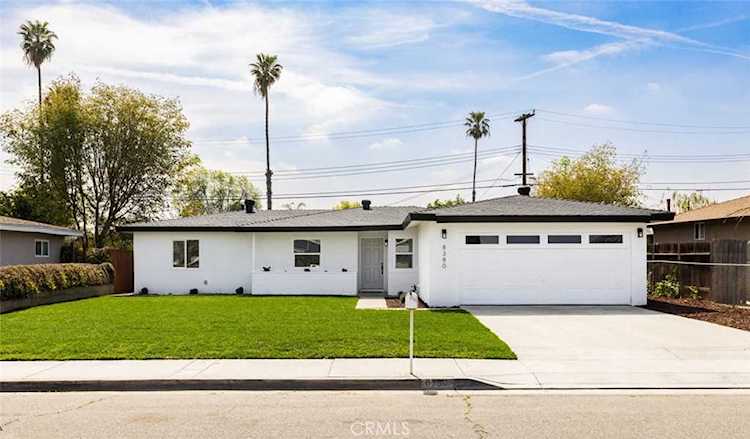 8380 Gramercy Place Riverside, CA 92503 | MLS OC23043843 Photo 1