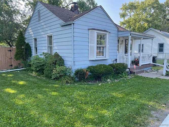 7531 N Inkster Rd Westland, MI 48185 | MLS 20221066068 Photo 1