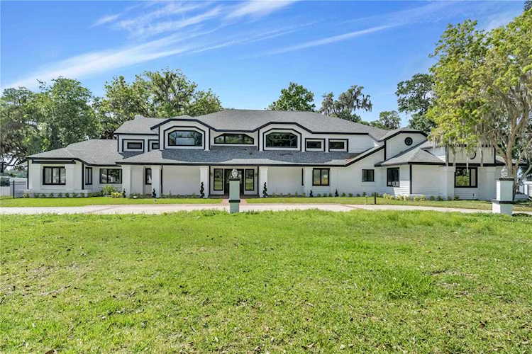15749 Acorn CIRCLE Tavares, FL 32778