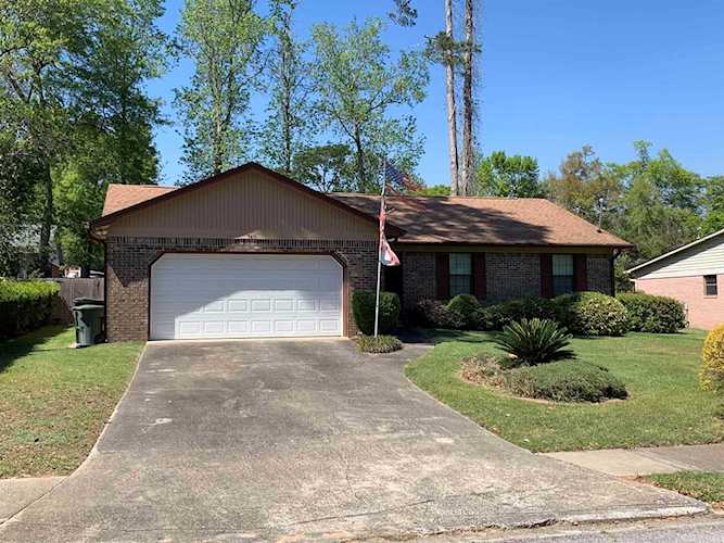 740 Violet St Tallahassee, FL 32308 in Meadowbrook Photo 1