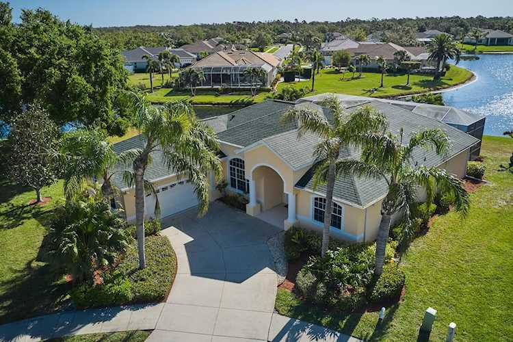 325 Lake Tahoe Ct Englewood, FL 34223