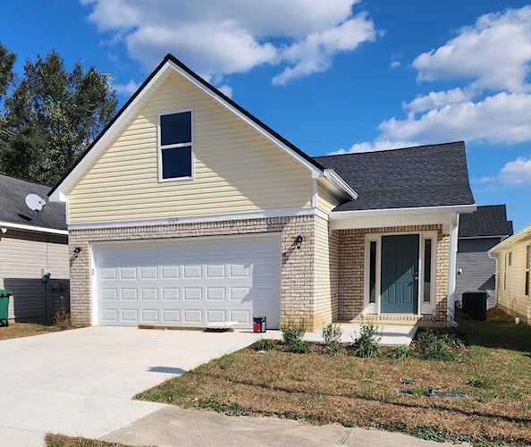 1069 Lacey Ln Tallahassee, FL 32304