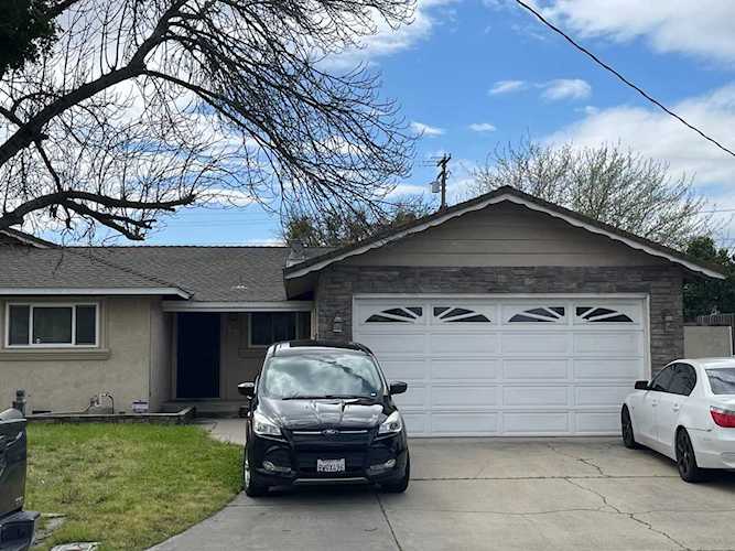 1636 Locke Road Modesto Photo 1