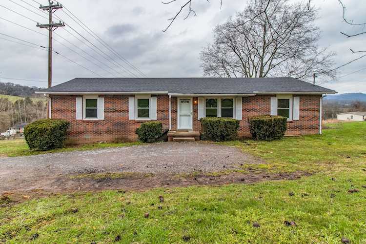 316 W Main St Hartsville, TN 37074