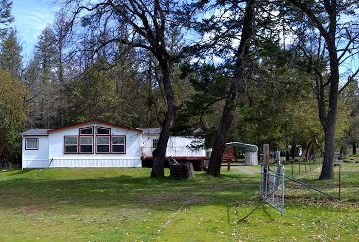 View 1922 Upper Applegate Rd with HD Pictures, Virtual Tours & Aerial Maps | MLS #220161186 Photo 1