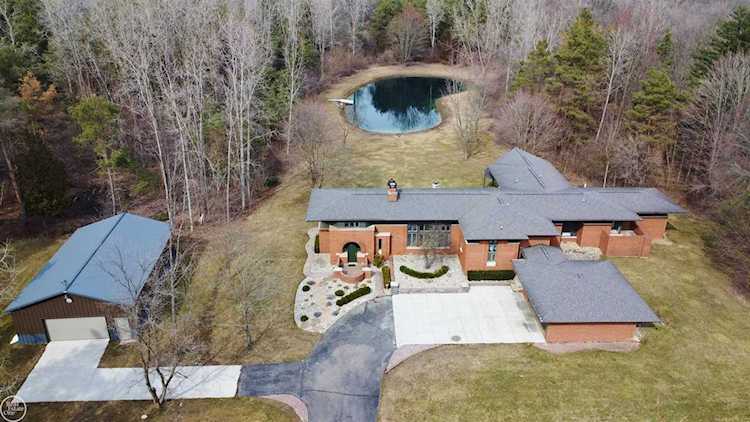 63936 Indian Trail Ray, MI 48096