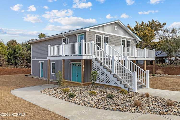 106 Joel Lane Emerald Isle, NC 28594 | MLS 100368840 Photo 1