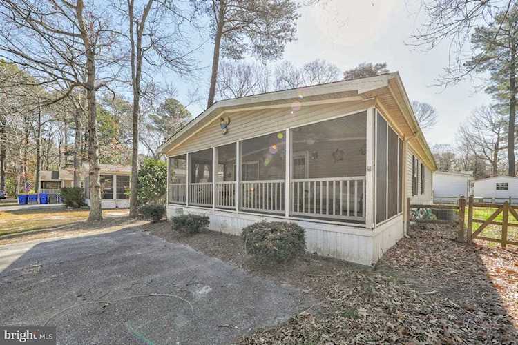 PHOTOS & DETAILS: 33536 Lakeshore Circle, Millsboro, DE 19966 For Sale - MLS #DESU2038104 - Photos, Virtual Tour, School Info - Real Estate Listing Info Photo 1
