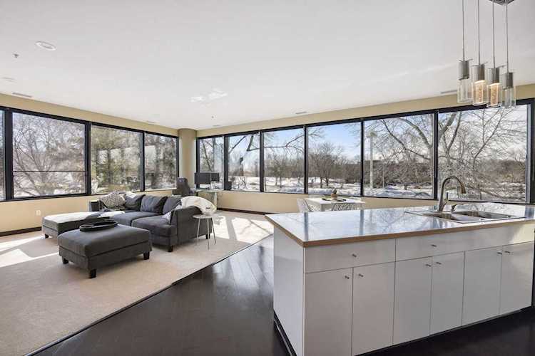 5601 Smetana Drive #204 Minnetonka, MN 55343