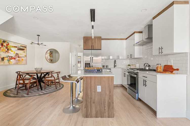 576 Lexington Ave Brooklyn, NY 11221