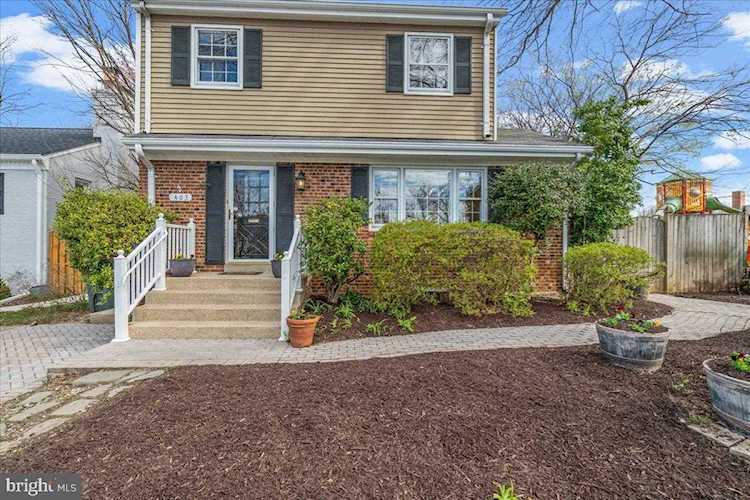 403 Thomas St Alexandria, VA 22302 | MLS VAAX2021842 Photo 1