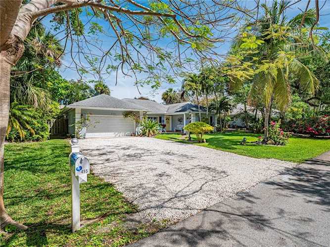 455 Fiddlewood Rd Vero Beach, FL 32963