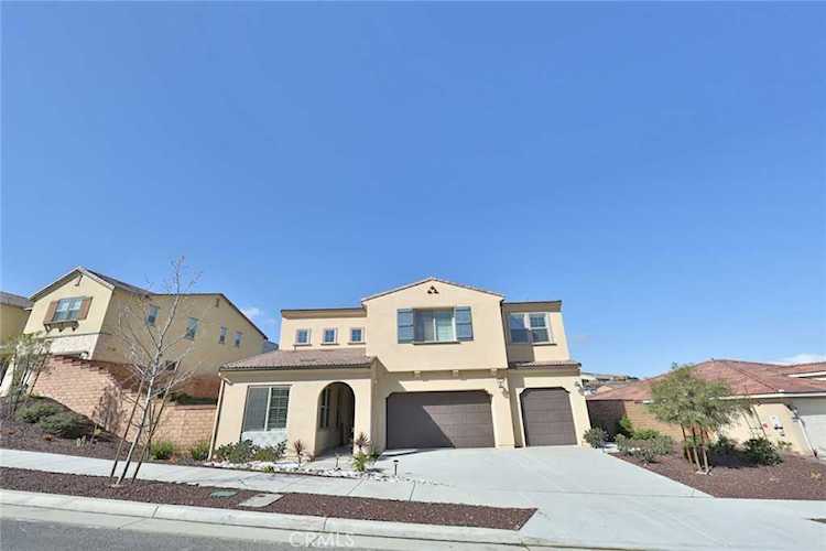 2413 Sierra Bella Dr Corona, CA 92882 | MLS TR23050523 Photo 1