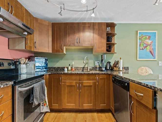 520 Talbot Ave #15 Boston, MA Dorchester 02124 | Town Property Group Photo 1