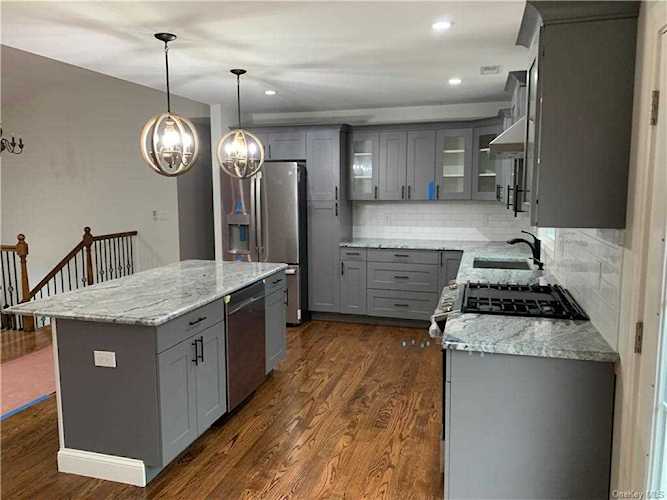 1136 St Hwy 211 Middletown, NY 10940