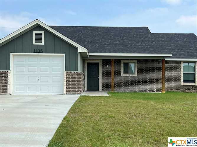 1135 Limestone Dr Lampasas, TX 76550