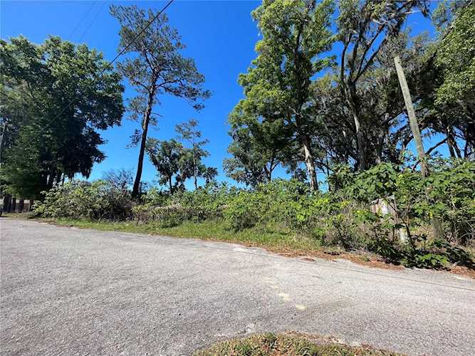 SE 11th St Ocala, FL 34471