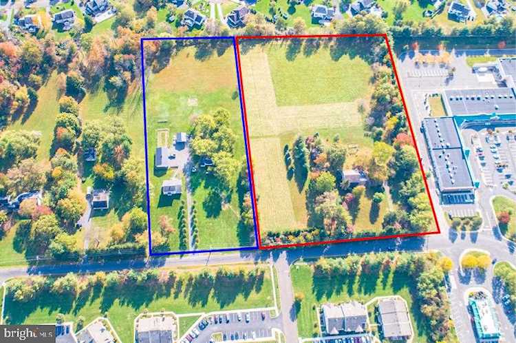 2455 Mill Rd Jamison, PA 18929