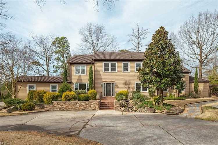 3400 Holly Rd Virginia Beach, VA 23451