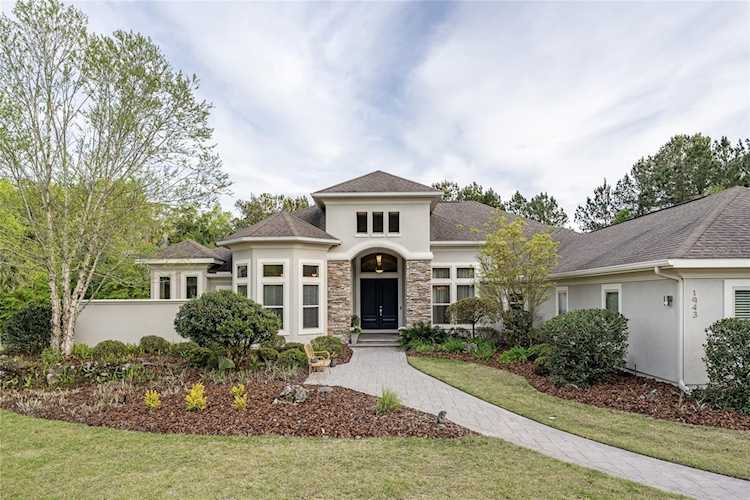 1943 NW 104th WAY Gainesville, FL 32606