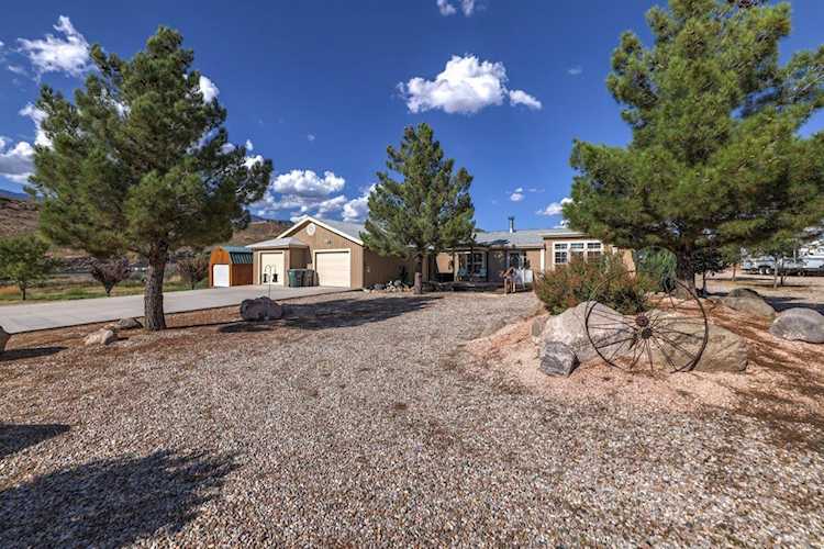 575 S Red Cliffs RD Leeds, UT 84746