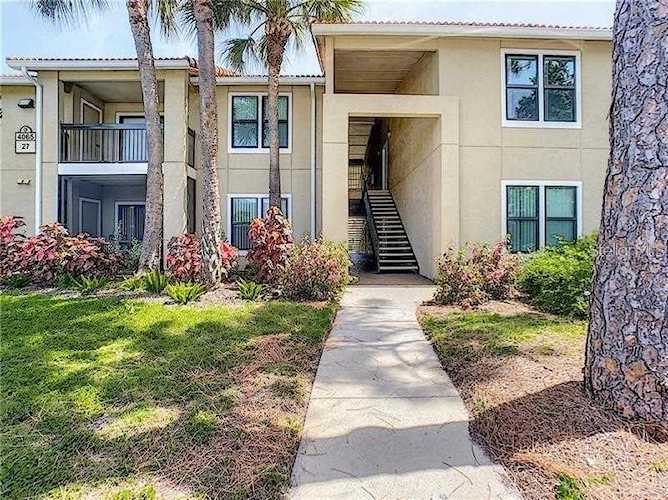 4057 Crockers Lake Blvd #28 Sarasota, FL 34238
