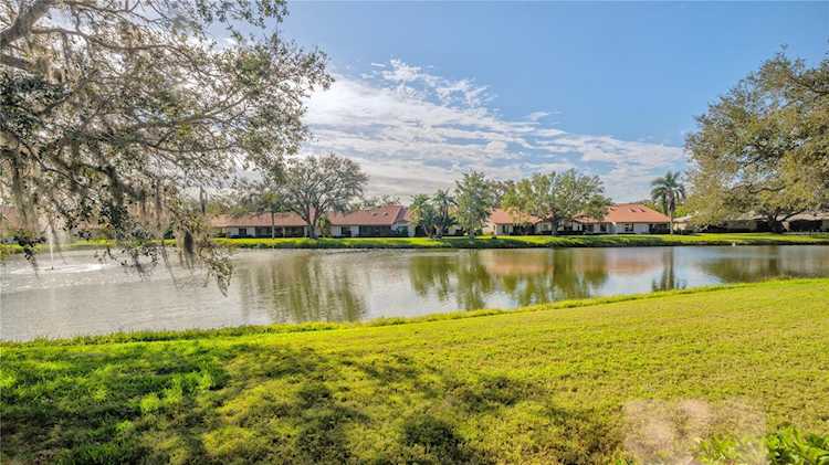 3910 Wilshire Dr #97 Sarasota, FL 34238