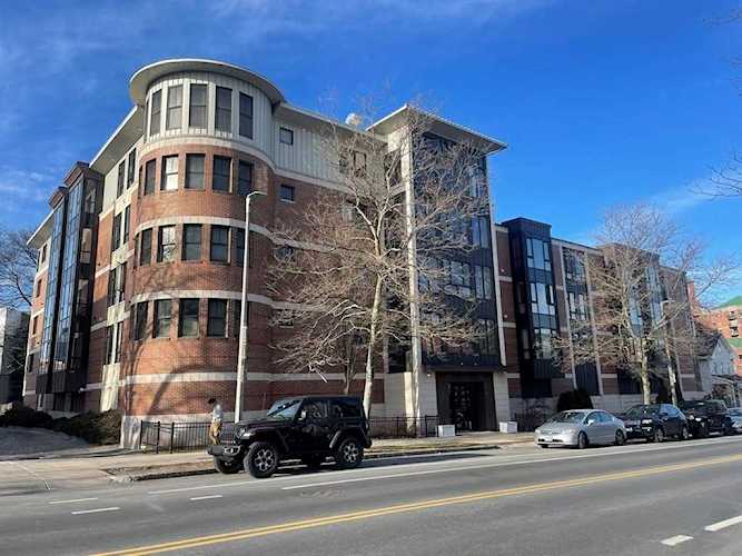 533 Cambridge St #310 Boston, MA 02134