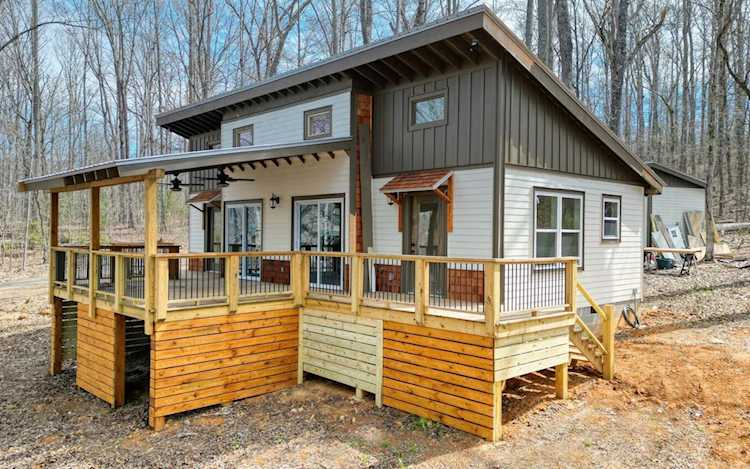 32 Rock Hill Road Hiawassee, GA 30546