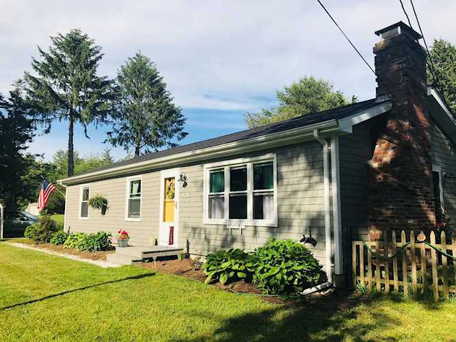 7 Kimberly Way Cotuit, MA 02635 | MLS 22301051 Photo 1