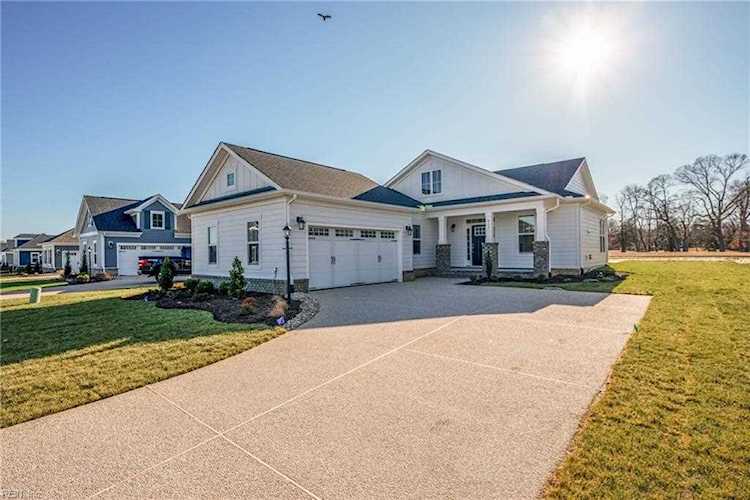 517 St Andrews Smithfield, VA 23430