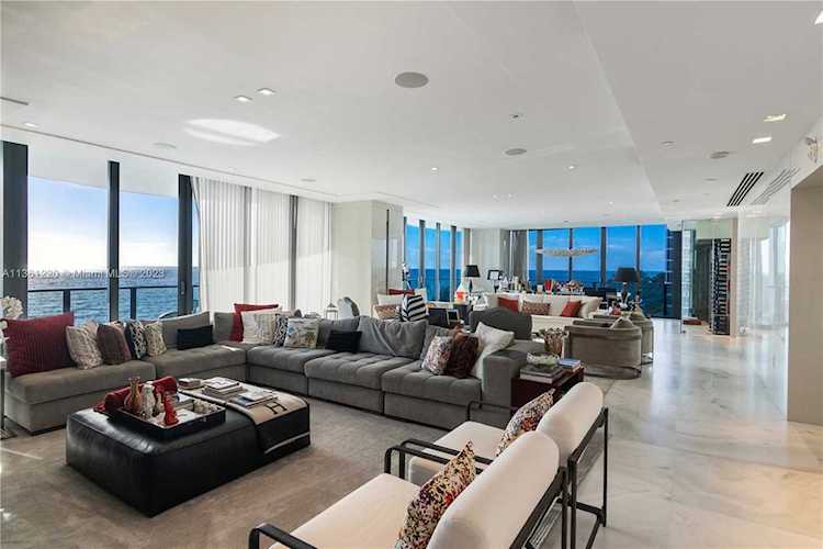 19575 Collins Ave #5 Sunny Isles Beach, FL 33160