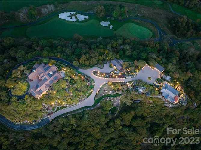 1907 Flattop Cliffs Dr Linville, NC 28646
